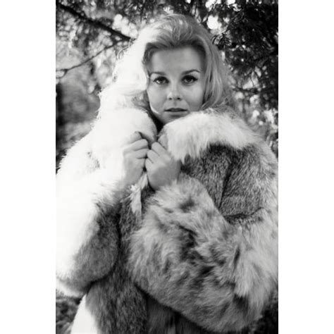 Ann Margret 24x36 Poster Fur Coat Bw