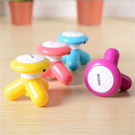 2017 A Random Color Best Offer Good Quality Mini Massager Electric