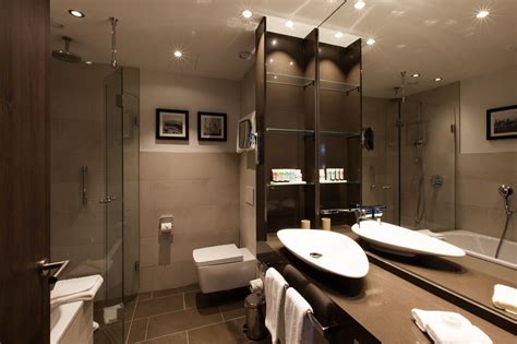 salle de bain hôtel hotel de luxe beaulac suisse made by james agencement made by la maison