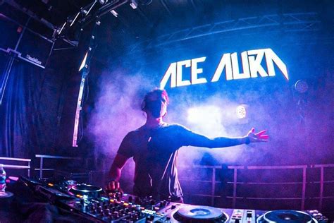 Ace Aura Releases New Single Cyber Cuddle Dancing Astronaut