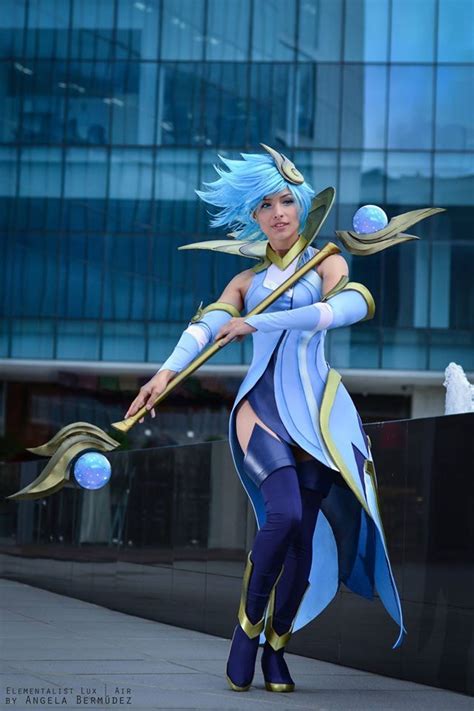 Elementalist Lux Air From League Of Legends Cosplay League Of Legends Best Cosplay Cosplay