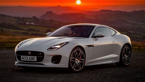 Sports car pictures feature the fastest cars from various automakers from around the world. F-Type especial celebra 70 anos de Jaguar desportivos ...