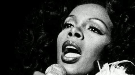 Donna Summer Queen Of Disco Dead At 63 After Lung Cancer Battle Video