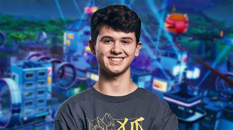 He is mainly known for competing in fortnite's world cup tournament. Kyle "Bugha" Giersdorf 2020 - Net worth, sponsors and ...