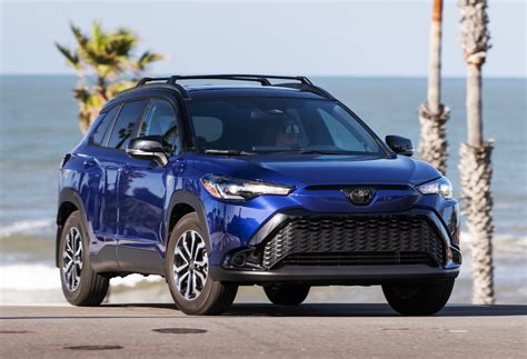 2024 Toyota Corolla Cross Hybrid Reaches Us Dealers This Winter