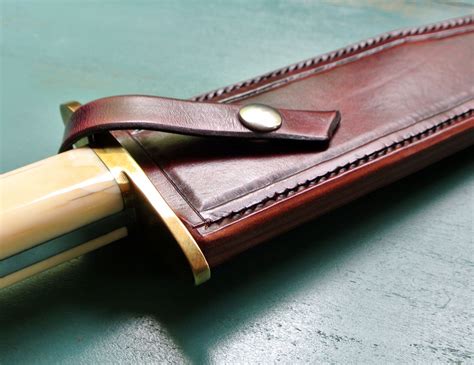 Hand Crafted Classic Leather Knife Sheath By Strong Horse Leather