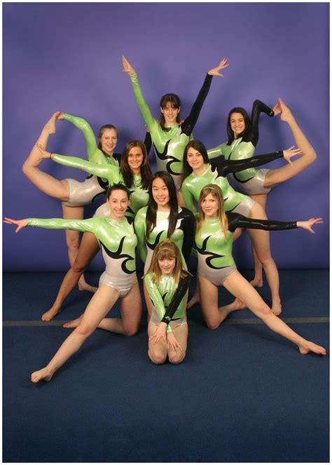 dance picture poses team pictures gymnastics photography