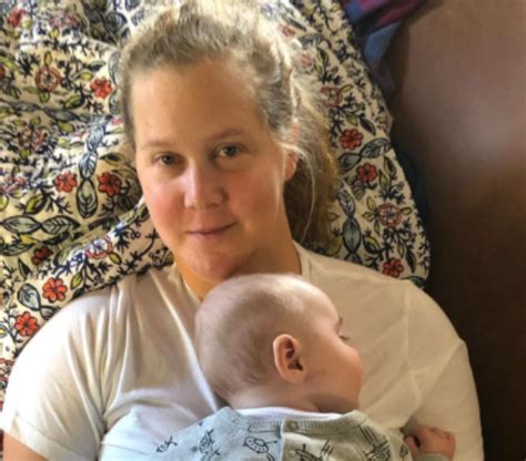 Does Amy Schumer Have A Daughter Son Gene And Husband