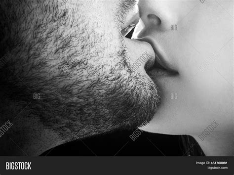 Sensual Kissing Image And Photo Free Trial Bigstock