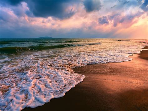 Wet Beach Sea Waves Foam Sunset 750x1334 Iphone 8766s Wallpaper