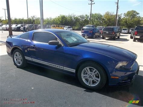 2013 Ford Mustang V6 Coupe In Deep Impact Blue Metallic Photo 10