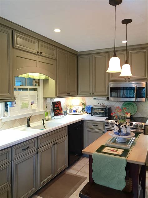 ️benjamin Moore Kitchen Cabinet Paint Colors Free Download
