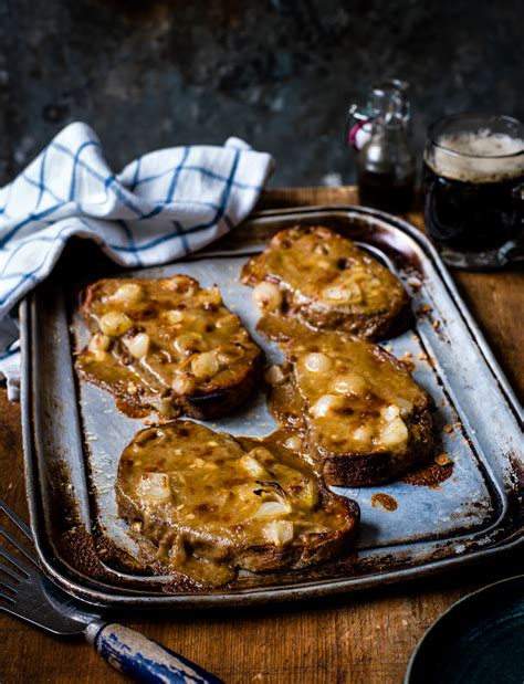 Click picture to enlarge believed to be a true welsh recipe, welsh rarebit is caws pob in the welsh language which literally means cheese (caws), roasted or baked (pob). Welsh rarebit recipe | Sainsbury's Magazine