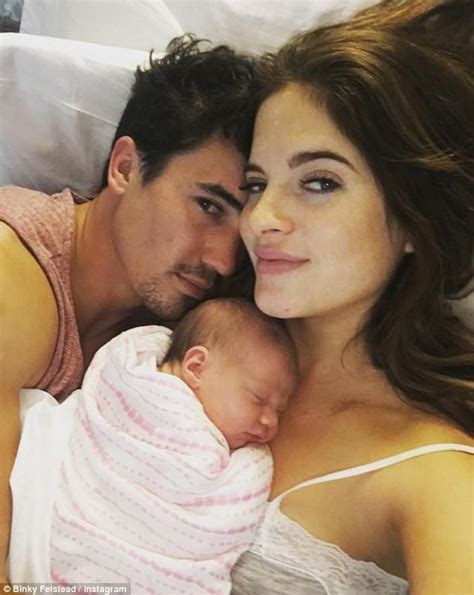 Make Up Free Binky Felstead Steps Out With Baby India Made In Chelsea