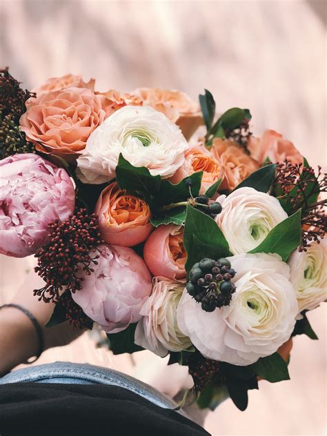 5 Tips For Picking Your Wedding Flowers Black Nuptials