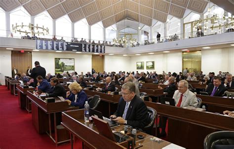 Republicans Lose Supermajorities In North Carolina General Assembly | WUNC