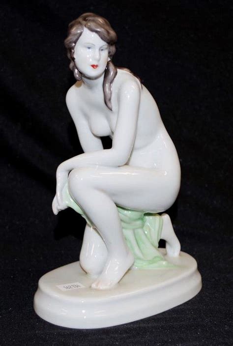 Herend Nude Lady Figurine 22 5 Cm Zother 20th Century European