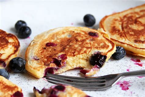 Thick And Fluffy Blueberry Pancakes Little Vienna