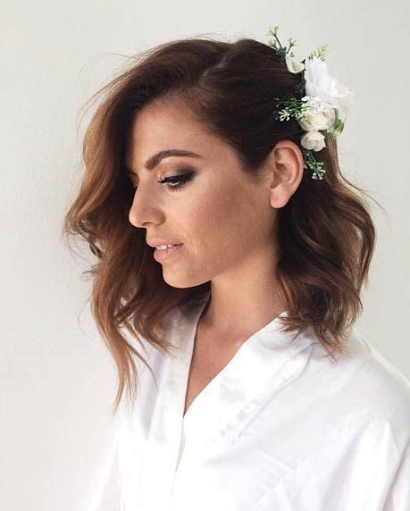You can show off the. Prom Hairstyles & Haircuts For Shoulder Length Hair