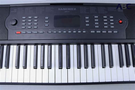 Sanchez Ark15 Electric Keyboard 54 Key 9v 1