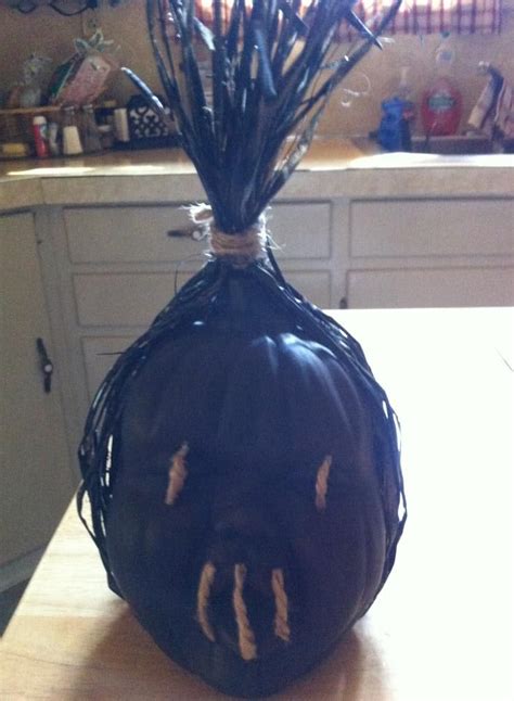 Voodoo Shrunken Head Clay Pumpkin