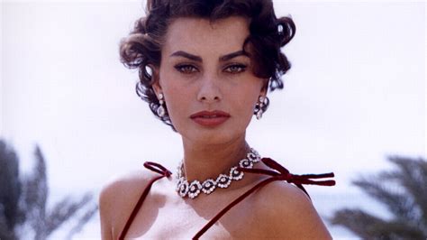 Tan À La Sophia Loren In 4 Easy Steps