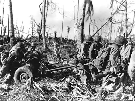 Photo Soldiers Of The Us Army 7th Division Moving A 37 Mm Gun M3 Anti