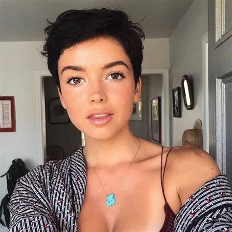 Short Pixie Cuts For Thick Hair 30