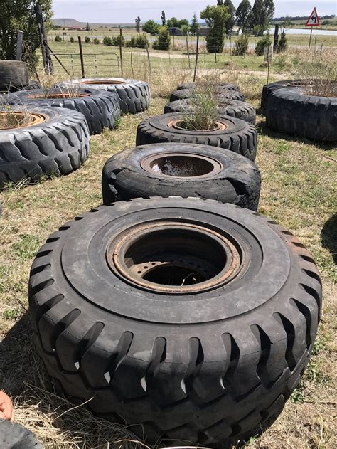 50×20 20 Solid Tyres Dirtworx