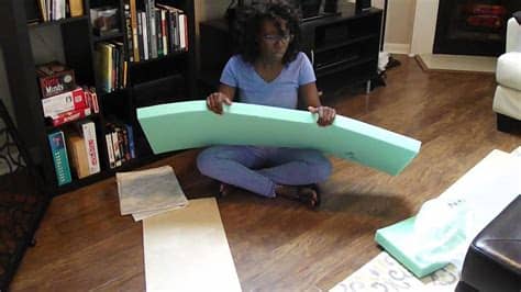 How to make a cushion cover. How to make a bench cushion - YouTube
