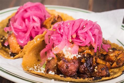 Pink Taco Vegaslas Mexican Party Restaurant Is Open In Chicago