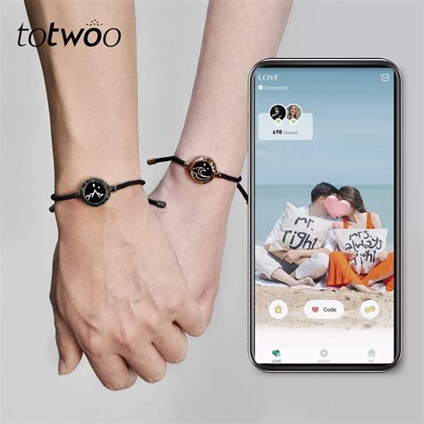 Totwoo Light Up Long Distance Touch Bracelets Bluetooth Pairing Jewelry