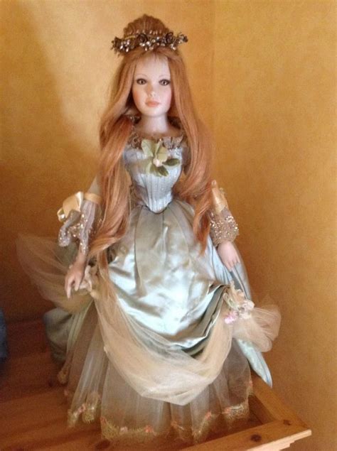 16 Best Images About Mundia Couture Dolls On Pinterest