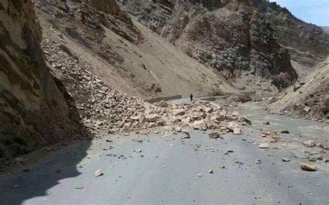 Massive Earthquake Hits Kathmandu Valley In Nepal In Pictures
