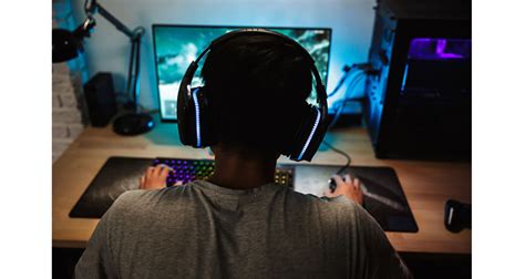 Gaming Software Hardware And Headsets On The Up As Appeal Intensifies