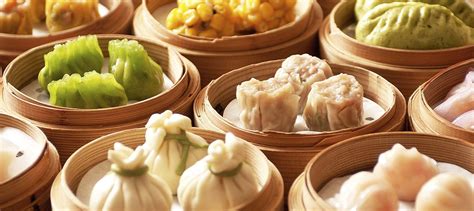 Probably the best thing about bamboo village, besides the fact that they do dim sum all day long, is that it doesn't get as crowded as the other dim sum spots in town. Best Dim Sum in Montreal, from Chinese Brunches to Buffets