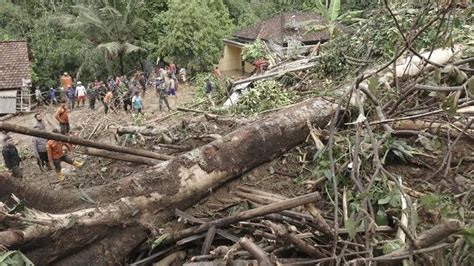Deretan Bencana Alam Yang Sering Terjadi Di Indonesia