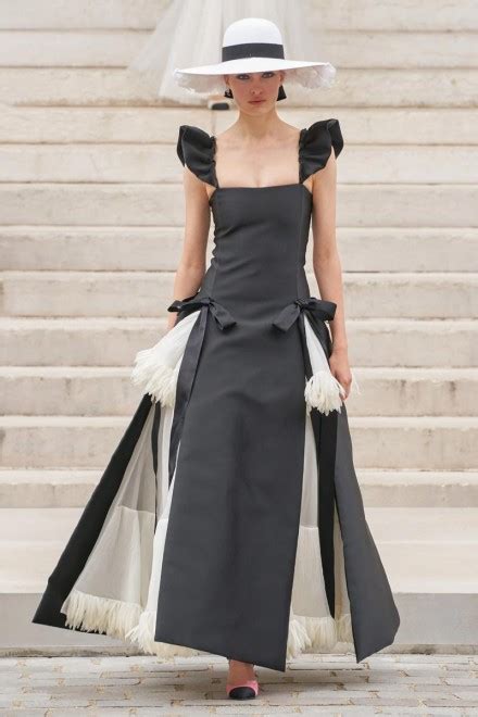 Chanel Fall 2021 Couture Runway Special Madame Figaro Arabia