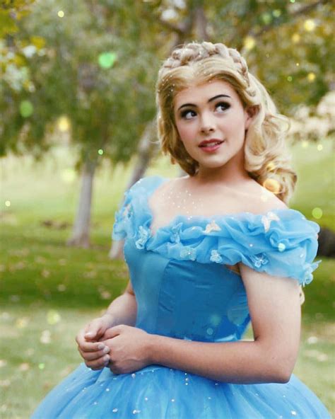 Makeup Artist Expertly Transforms Himself Into Real Life Disney Princesses