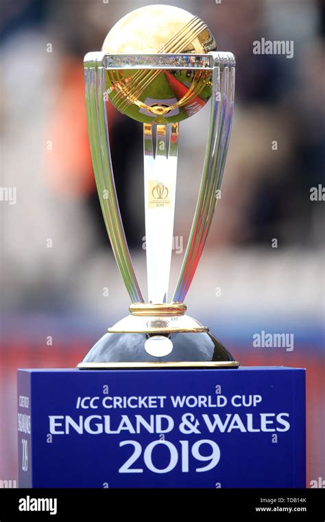 A General View Cricket World Cup Trophy Hi Res Stock Photography And