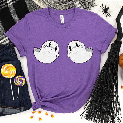 Halloween Boobies Shirt Trick Oder Behandeln T Shirt Lustige Etsy