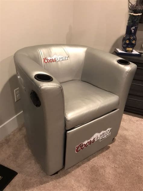 Coors Light Chair For Sale In Snohomish Wa Offerup
