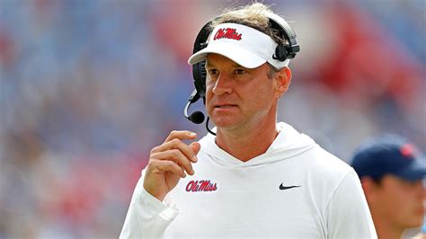 Lane Kiffin Hilariously Trolls Reporter Over Claims That Hes Taking