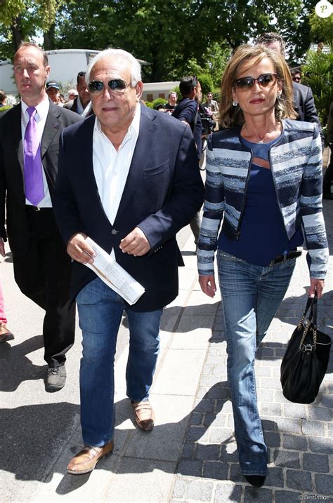 Dominique Strauss Kahn Et Sa Compagne Myriam Laouffir Aux