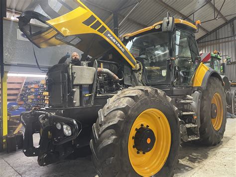 Jcb Fastrac 8250 Cummins Qsc 83 Engine Overhaul Swinnerton Machinery