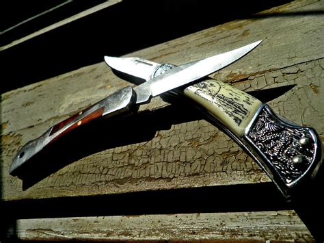 Two Gray Metal Pocket Knives Knife Weapon Hd Wallpaper Wallpaper Flare