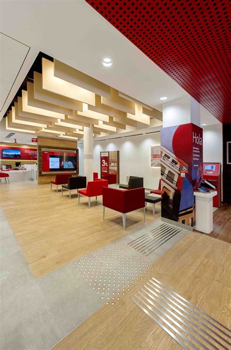 Your bank, open 24h a day, 365 days a year: Banco Santander, A different model of doing banking in Spain