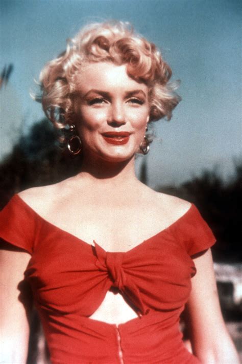 Laminated Marilyn Monroe Poster Red Dress Sexy Color Picture Image