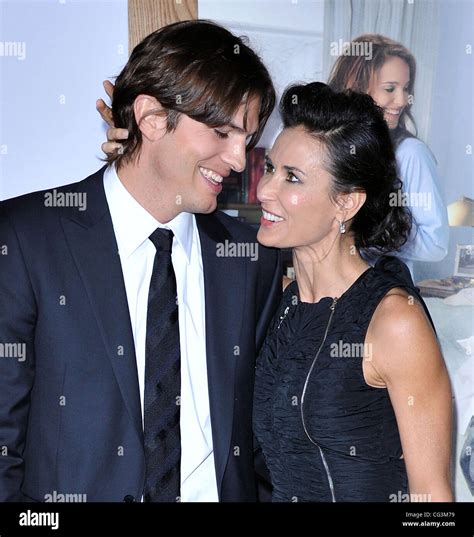 File Photos Moore Confirms Kutcher Split Demi Moore Has Confirmed Her Six Year Marriage To
