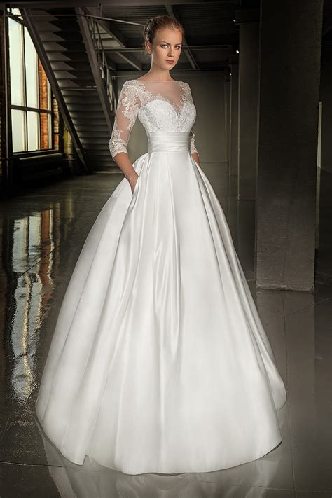 Sexy White Lace Wedding Dresses Illusion Neckline Bridal Gown Satin